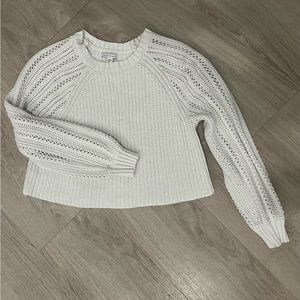 American Eagle Crop sweater